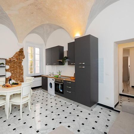 La Corte Sconta Finalborgo Finale Ligure Luaran gambar